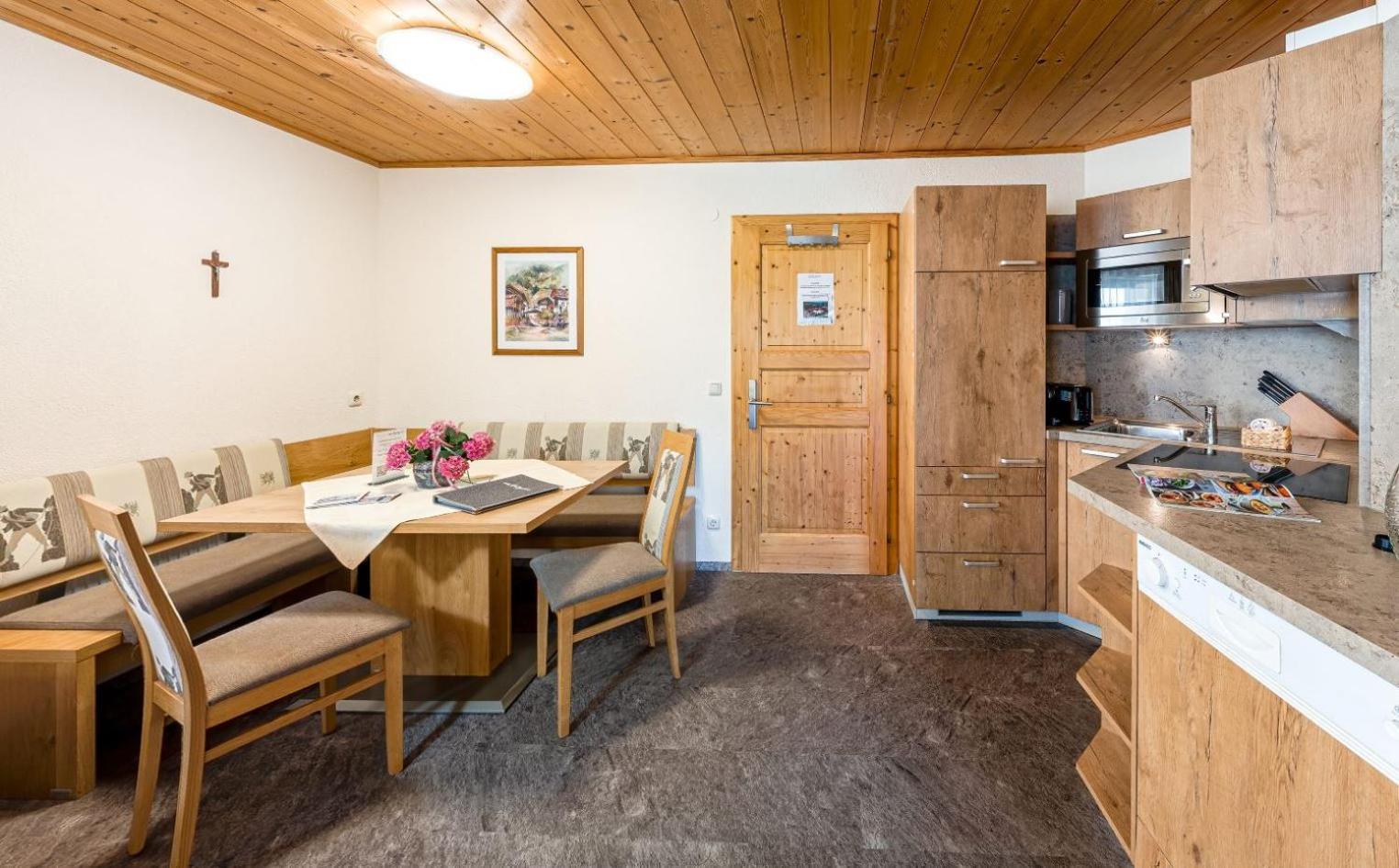 Appartements Am Burgsee Ladis Extérieur photo