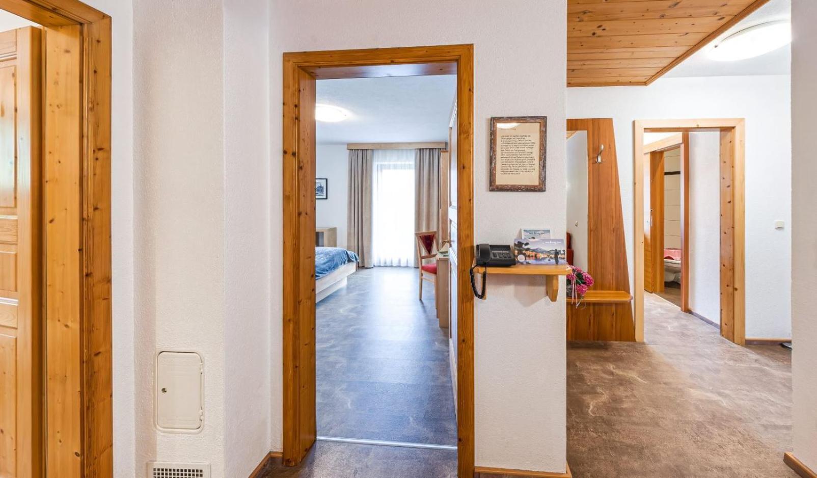 Appartements Am Burgsee Ladis Extérieur photo
